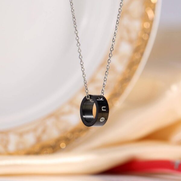 DARK HALO NECKLACE