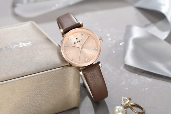 BLACK PANTHER S ROSE GOLD E LEATHER