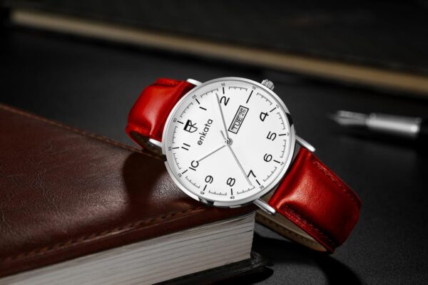 Apus II Light Red Leather
