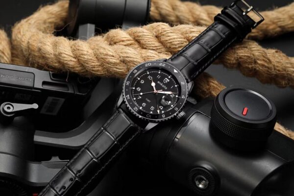 APUS GMT BLACK L